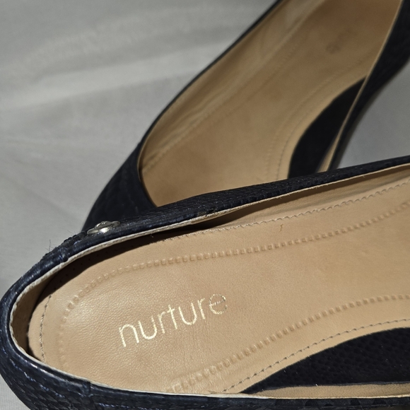 Nuture, Navy Slip Ons size 9 - Picture 4 of 5